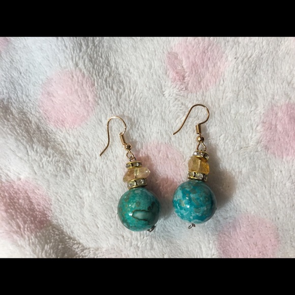 SOLD! Citrine World Crystal Dangle Earrings - Picture 5 of 8